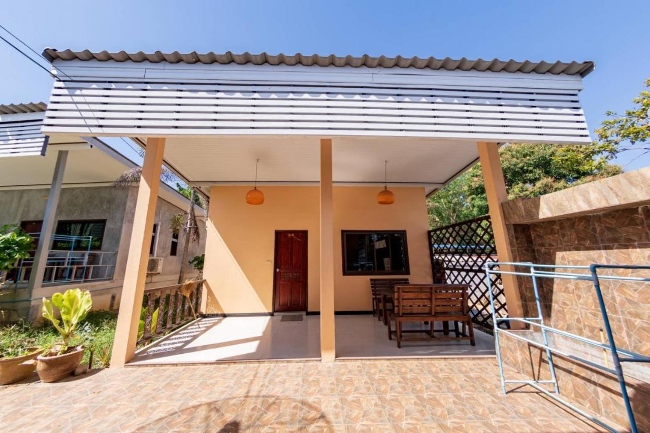 Tom Pizza Resort Koh Samet Exterior foto